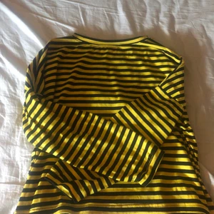 Randig tröja - Använd ett par gånger 