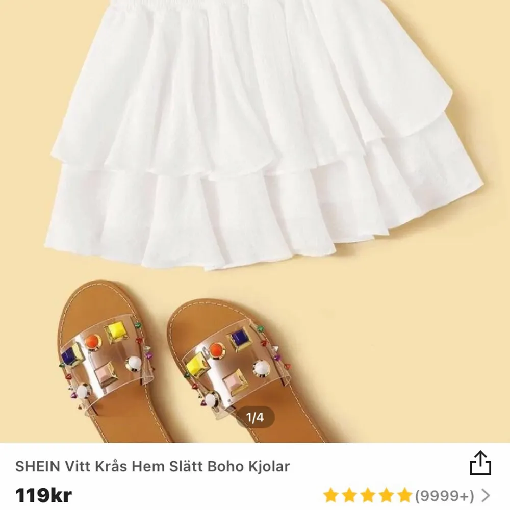 (INTE MIN BILD) Jag säljer min vita kjol från SHEIN för att den är för liten och har inte kommit till användning. Använt den 1 gång. Lite Konstigt form på den. Köpte för 119kr säljer för 50kr. Kjolar.