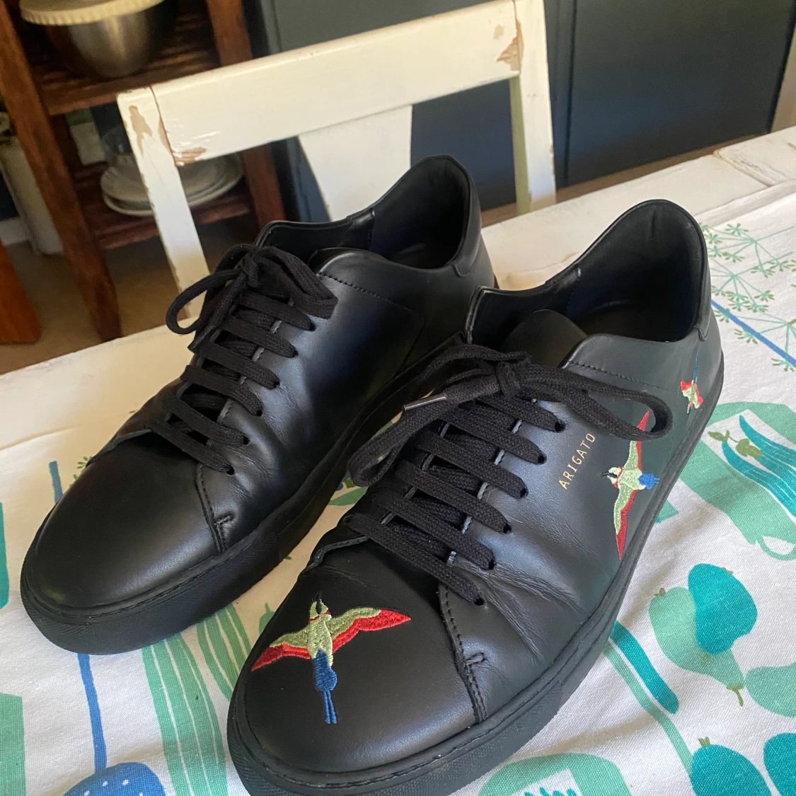 Arigato skor stl 45, nästan helt nya
