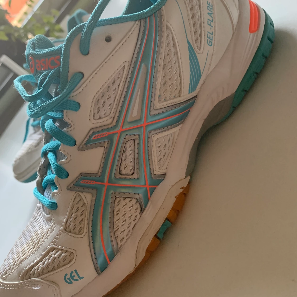 Asics inneskor storlek 37,5