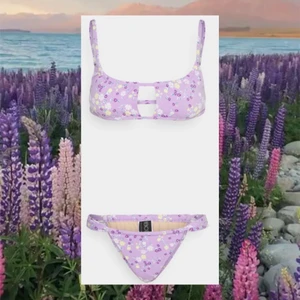 Cotton on body bikini 👙  - En supersöt bikini från Cotton on body. Den sitter så fint och är slutsåld på zalando. Skriv om ni har frågor eller undrar något (: