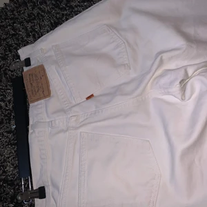 Levis 501 vintage W31 L32 - Levis 501 vintage pants. Supersnygga och ett måste i garderoben. 