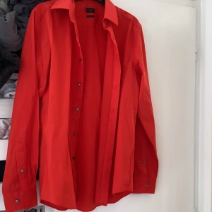 Skjorta/skjortblus - Jättefin sommarskjorta från esprit