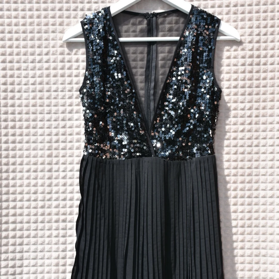 Svart paljettklänning - Oneness, S