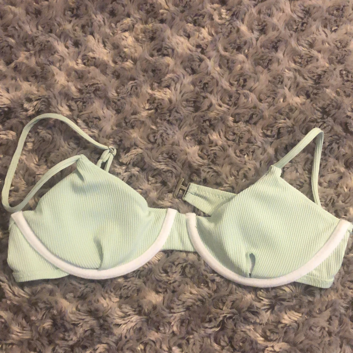 Ljusgrön bikiniöverdel  - 90