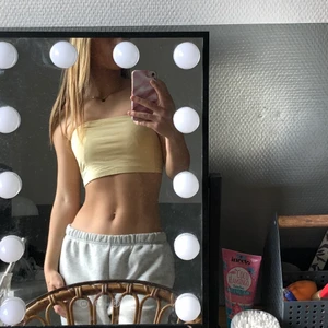 Tube topp - Jättesöt topp från ginatricot som inte kommer till användning då den blivit för liten