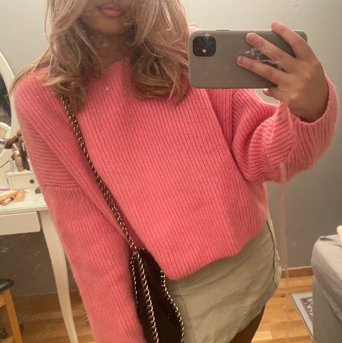 Mysig stickad tröja