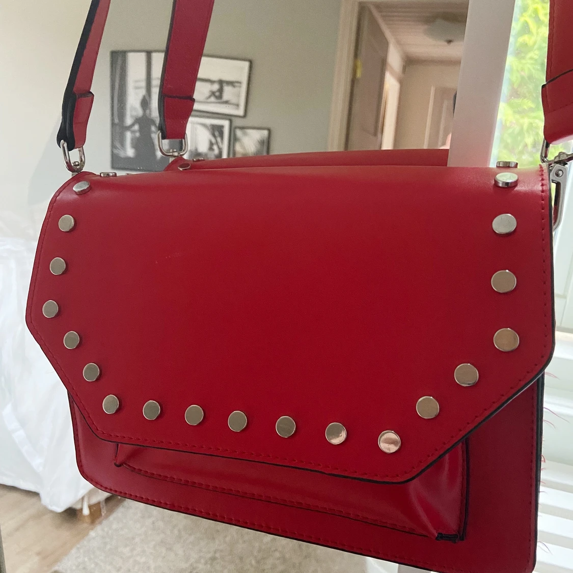 Röd väska - 90