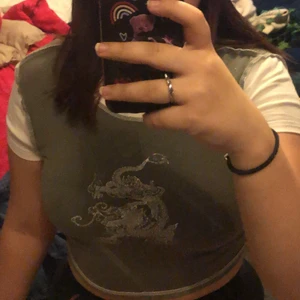 T shirt 20kr  - T shirt från shine har aldrig använt storlek M 