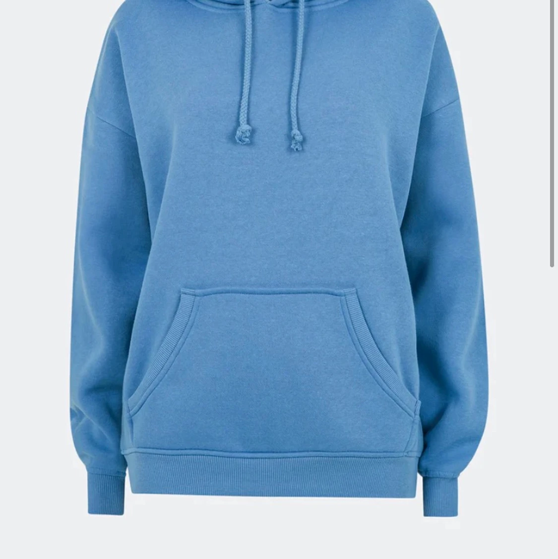 Blå hoodie