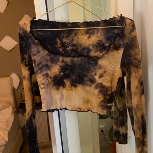 Linne - linne från shein! kommer inte till användning💕💕 helt nytt och har bara provat det!