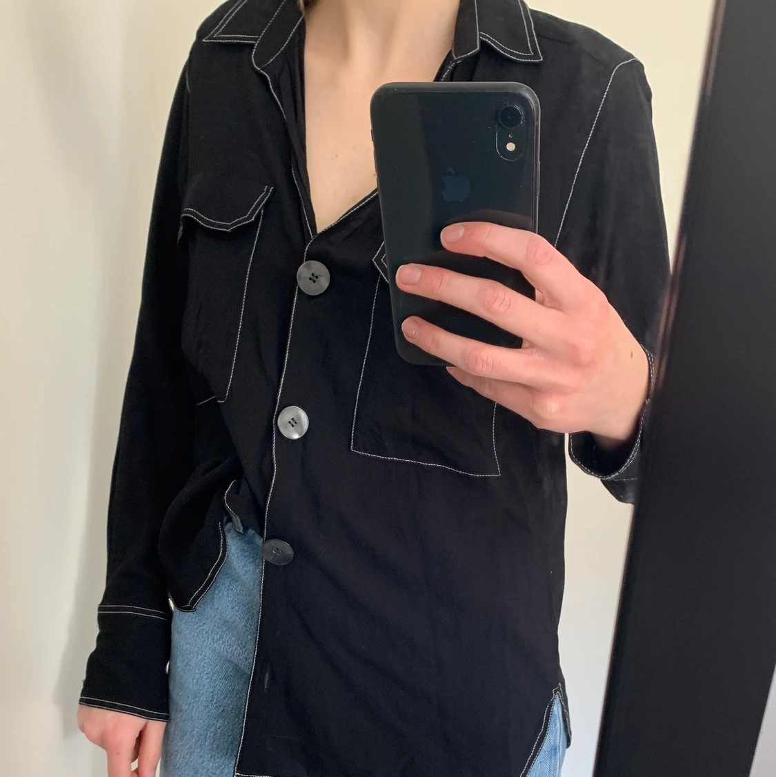 Zara blus med kontrast-sömmar