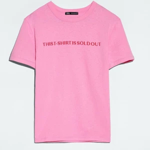 T-shirt - Jätte gullig t-shirt köpt på zara! Alldrig använd!