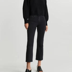 Jeans - Gråa jeans från Ginatricot💓💓 storlek 34/XS.