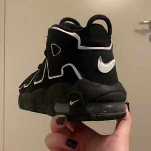 Nike Air Uptempo - 10/10 . Priset kan diskuteras 🥰