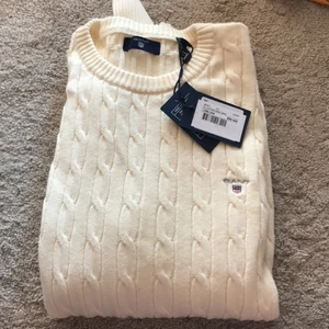 HELT NY LÅNGÄRMAD GANT  - Nypris 900 mitt pris 130