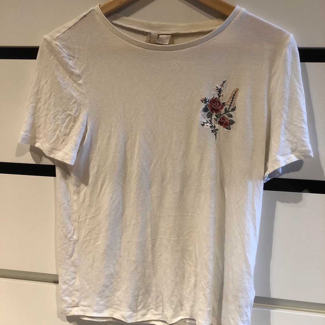 Sommartröja med blomma 💐  - 90