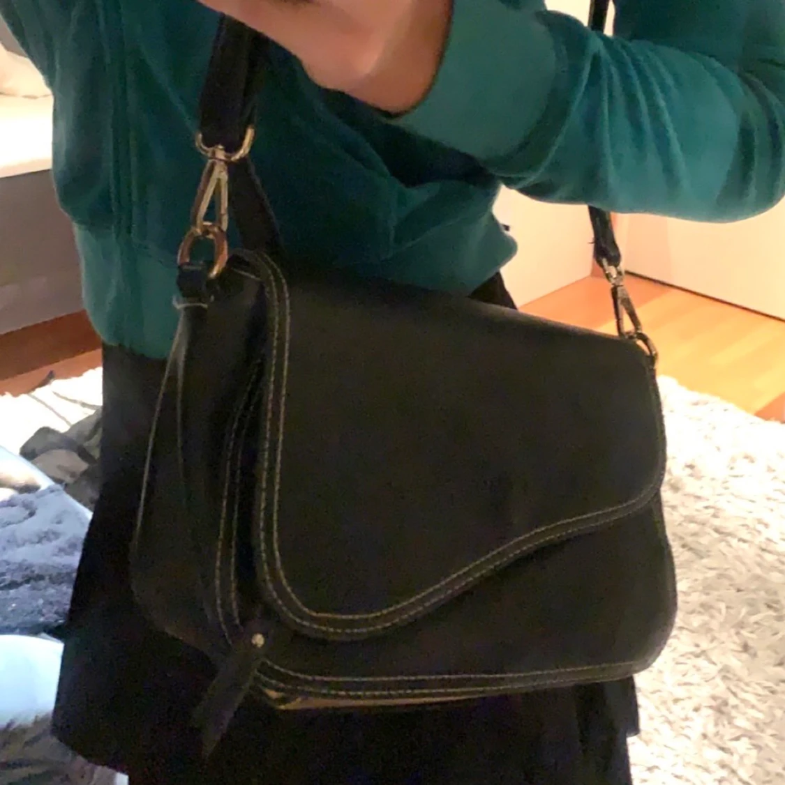 Svart väska  - 90