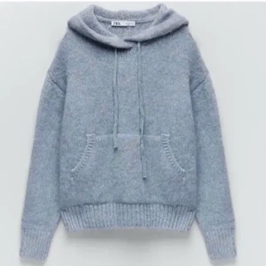 Stickad zara hoodie - Så fin och trendig stickad zara hoodie!!💓