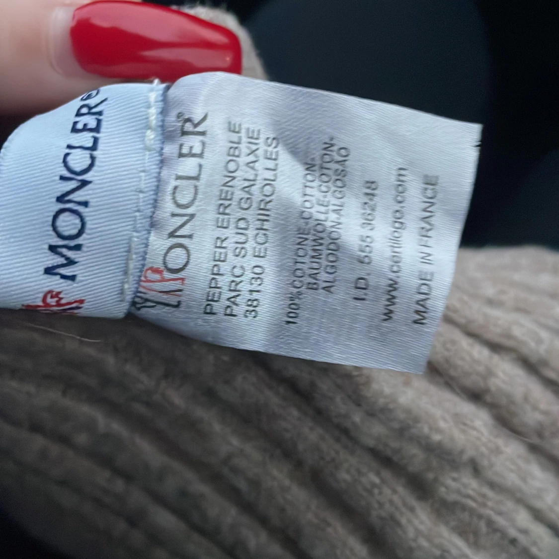Moncler mössa - 91