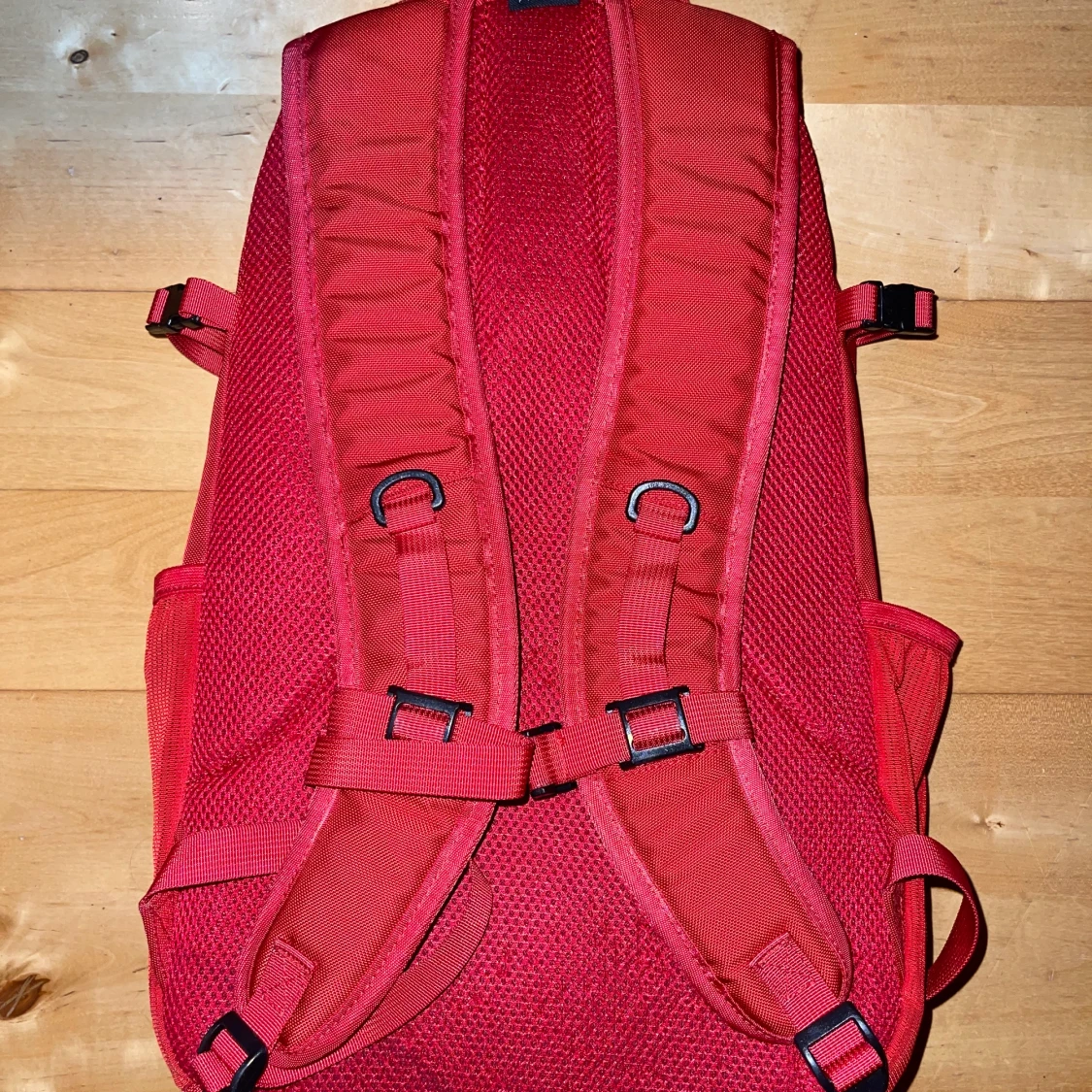 Supreme (SS18) Backpack Red - 90