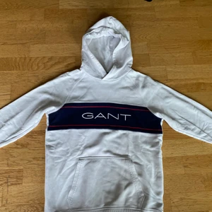 Gant hoddie - Gant Hoddie storlek S 