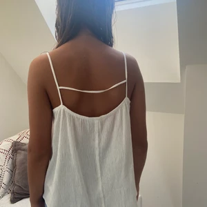 Vit topp - Aldrig använd, helt ny. Köparen står för frakten💕💕