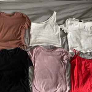 Massa snygga toppar - Snygga toppar! 50kr/st eller köp alla direkt för 199kr😃