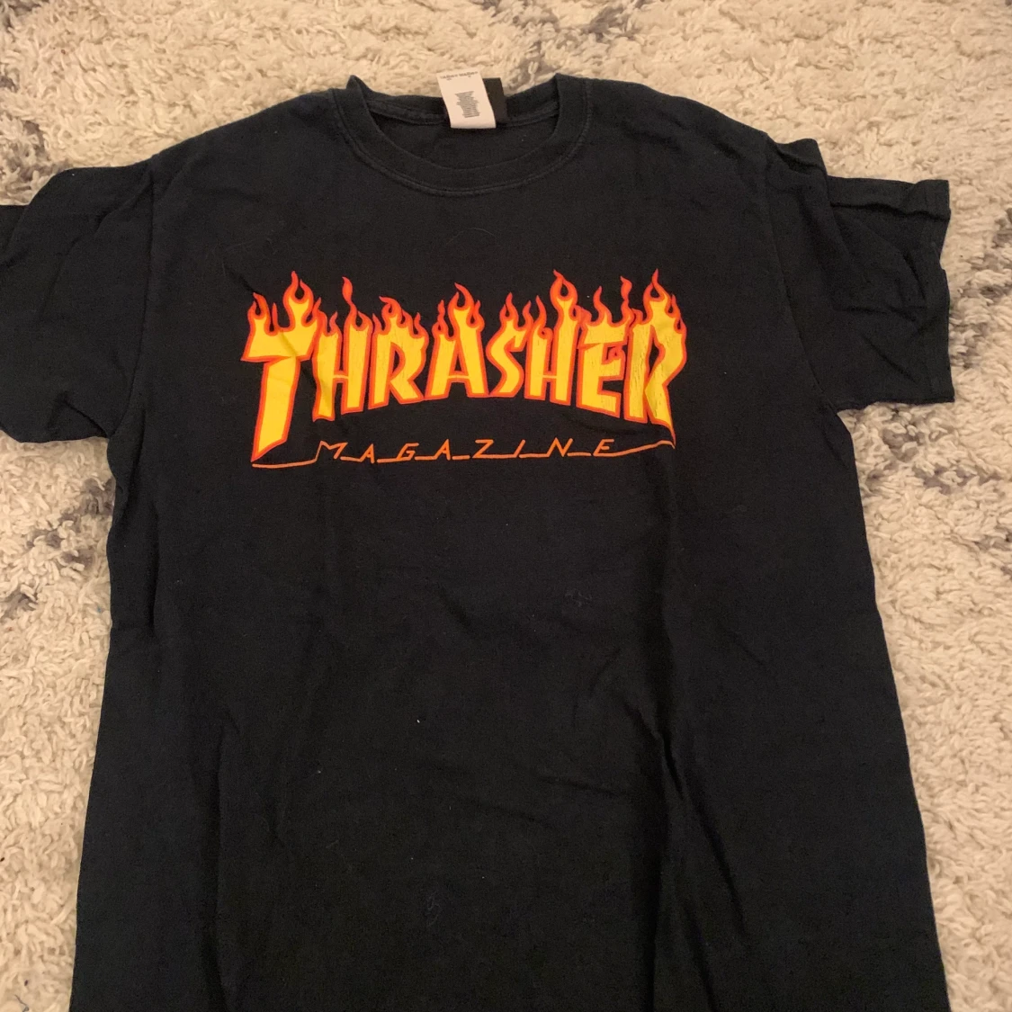 Mörkblå trashertröja