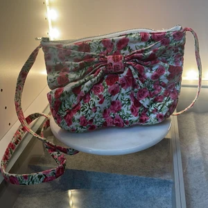 Väska  - Söt liten väska från indiska ✨ 30kr