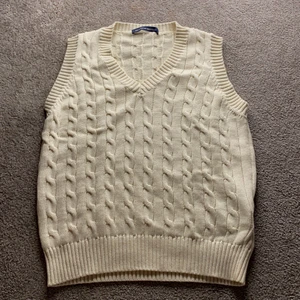 Brandy Melville  - Fin topp från brandy Melville, aldrig använd! Nypris var runt 300kr💓