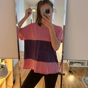 ”Vintage” Cheap Monday T-shirt  - En av de allra första kollektionerna på weekday från ca 2005. 