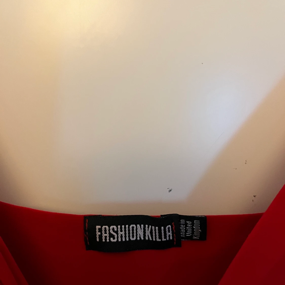 Röd klänning från Boohoo - 91