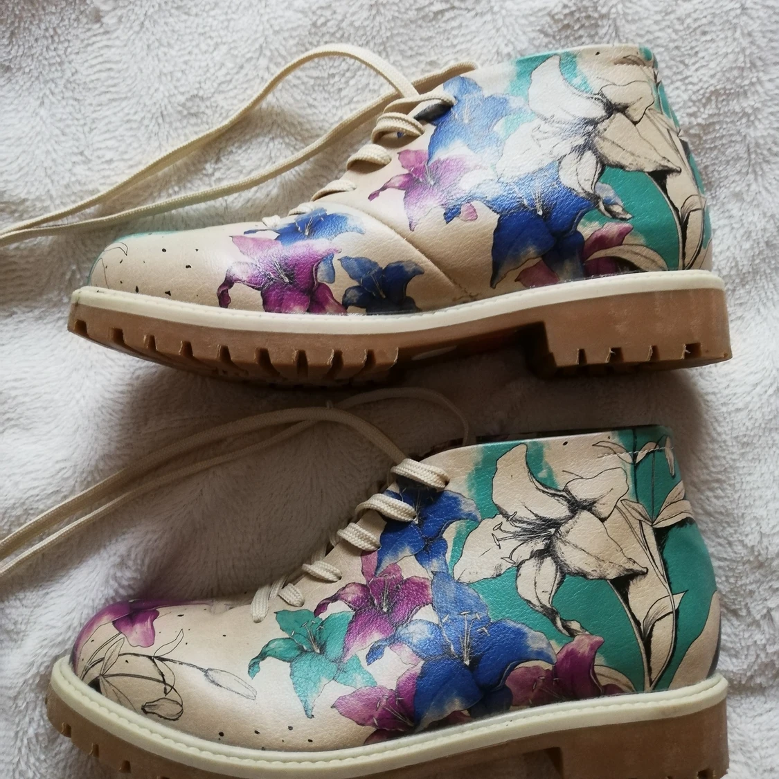 Blommiga Short Boots strl 36