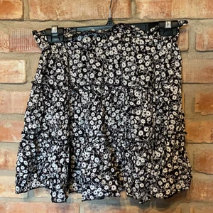 Kjol från shein - Jätte fin storlek s men passar även XS 