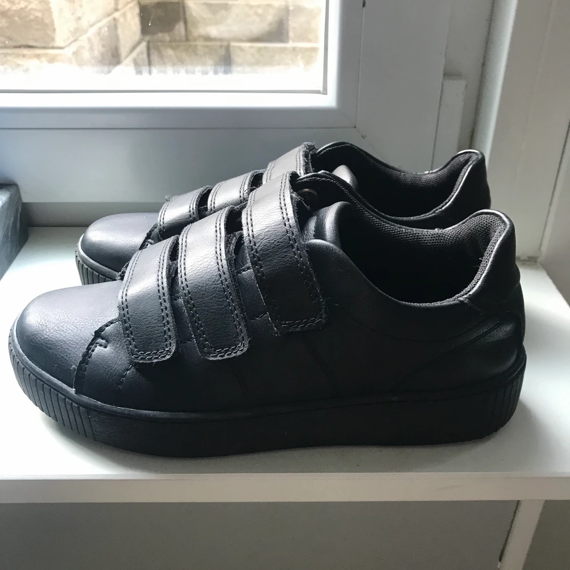 Svarta sneakers i st.37 - 91