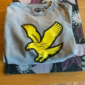 lyle and scott - Tröja st 12-13 