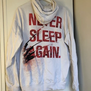 Carlings hoodie stl M - Super bra skick och bekväm hoodie, säljer för att jag inte längre använder den💗 frakten står du för (60kr)🥰