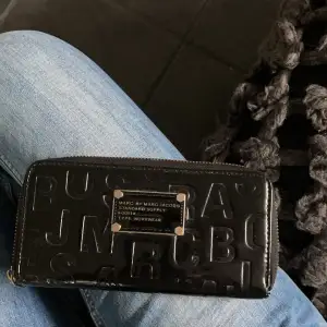 Snygg plånbok från marc by marc jacobs🤪