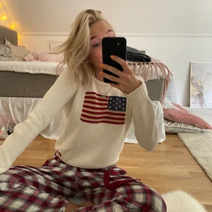 Sweatshirt  - Ralph Lauren sweatshirt! Köparen står för frakten. Största barnstorleken som motsvarar XS/S.