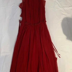 Långklänning helt ny 100kr - 2 långklänningar i olika färger fast likadana 100kr styck 