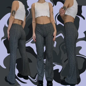 Gråa sköna byxor xs - Cool girl pants 🐘🦭🐀 från Gina trico för typ 4 år sedan. Sköna, snygga och underbara. Är en xs passar mig perfekt 
