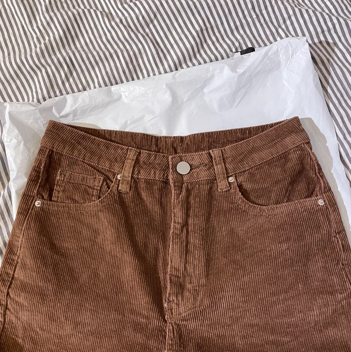 Bruna flare byxor - 90