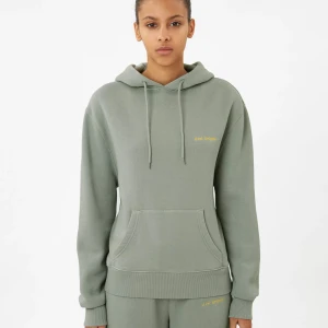 Axel Arigato hoodie  - Axel Arigato hoodie i storlek XS. Aldrig använd, prislapp sitter kvar. Nypris: 1600kr