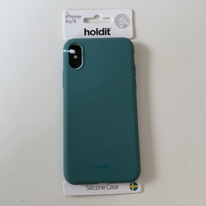Helt nytt mobilskal  - Ett jättefint grönt mobilskal som är helt nyinköpt! Säljer då jag råka köpa fel modell/storlek 
