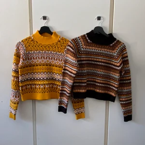 Finaste stickade tröjorna - Gjorda i akrylgarn från monki! Extremt varma och mjuka utan stickande. Älskar dem men måste inse att de inte kommer till användning och ja har för stor garderob 😭 130kr st och båda för 230kr i nyskick då de ej kommit till användning 