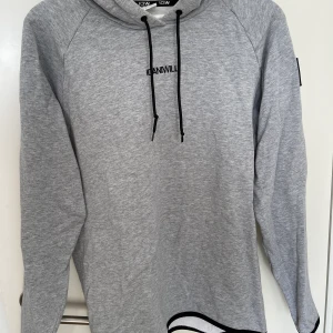 ICANIWILL Hoodie grå - Storlek L, liten i storleken.