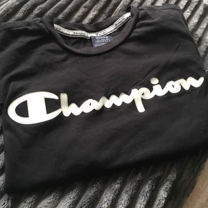Champion tshirt  - Champion tshirt