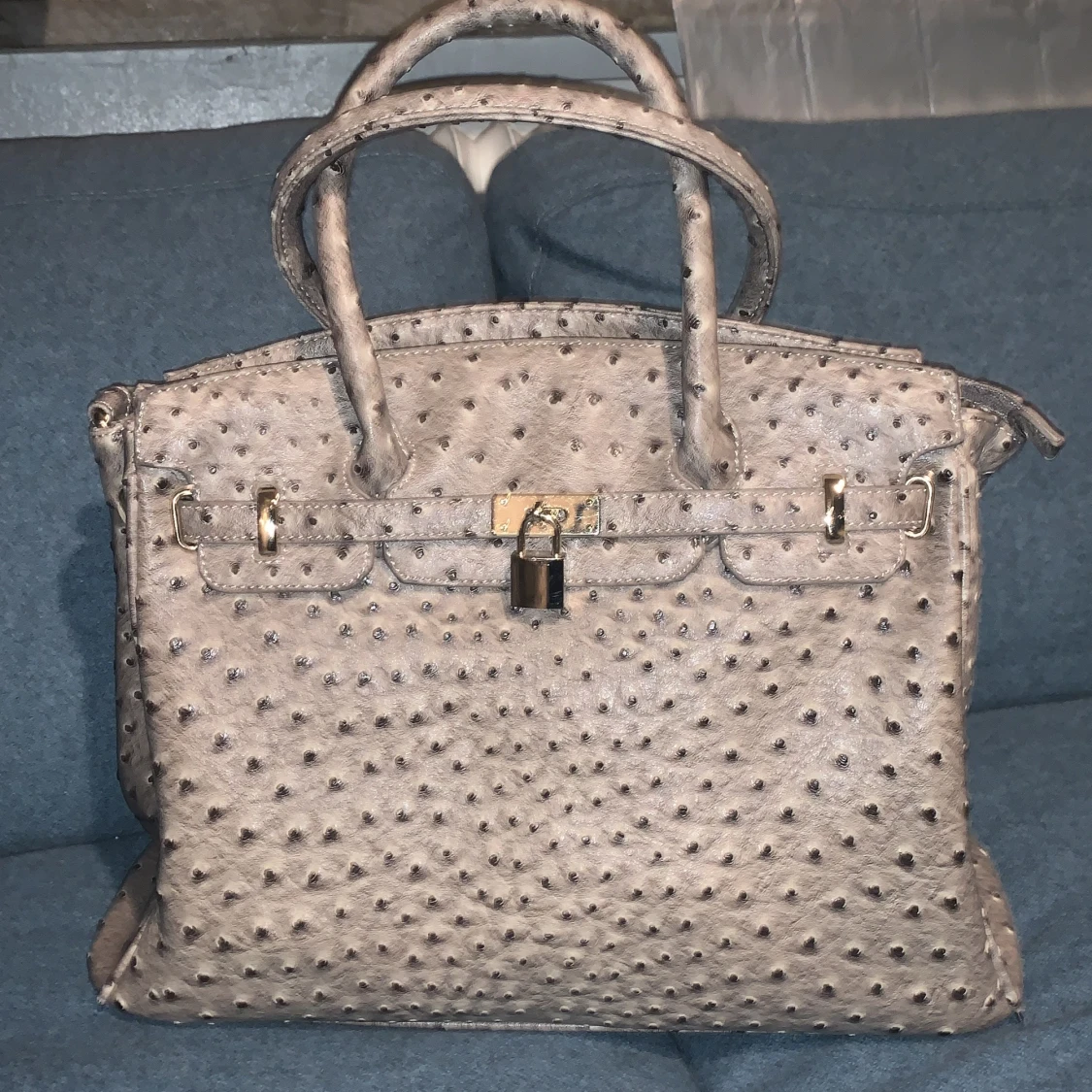 studio handgjord handväska