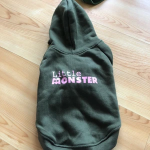 Hundjacka storlek S - Hundjacka från Urbanpup storlek S.